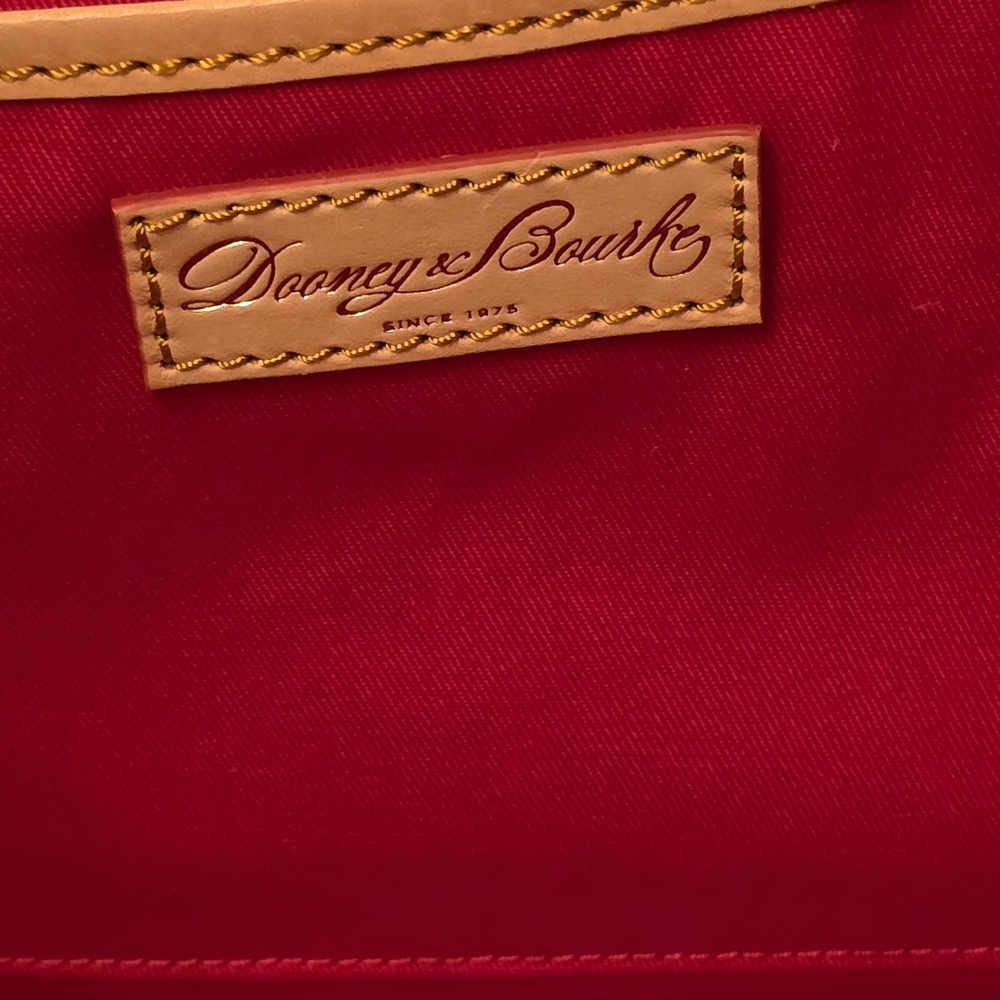 Dooney & Bourke Eva Leisure Shopper Tote - Picture 7 of 12